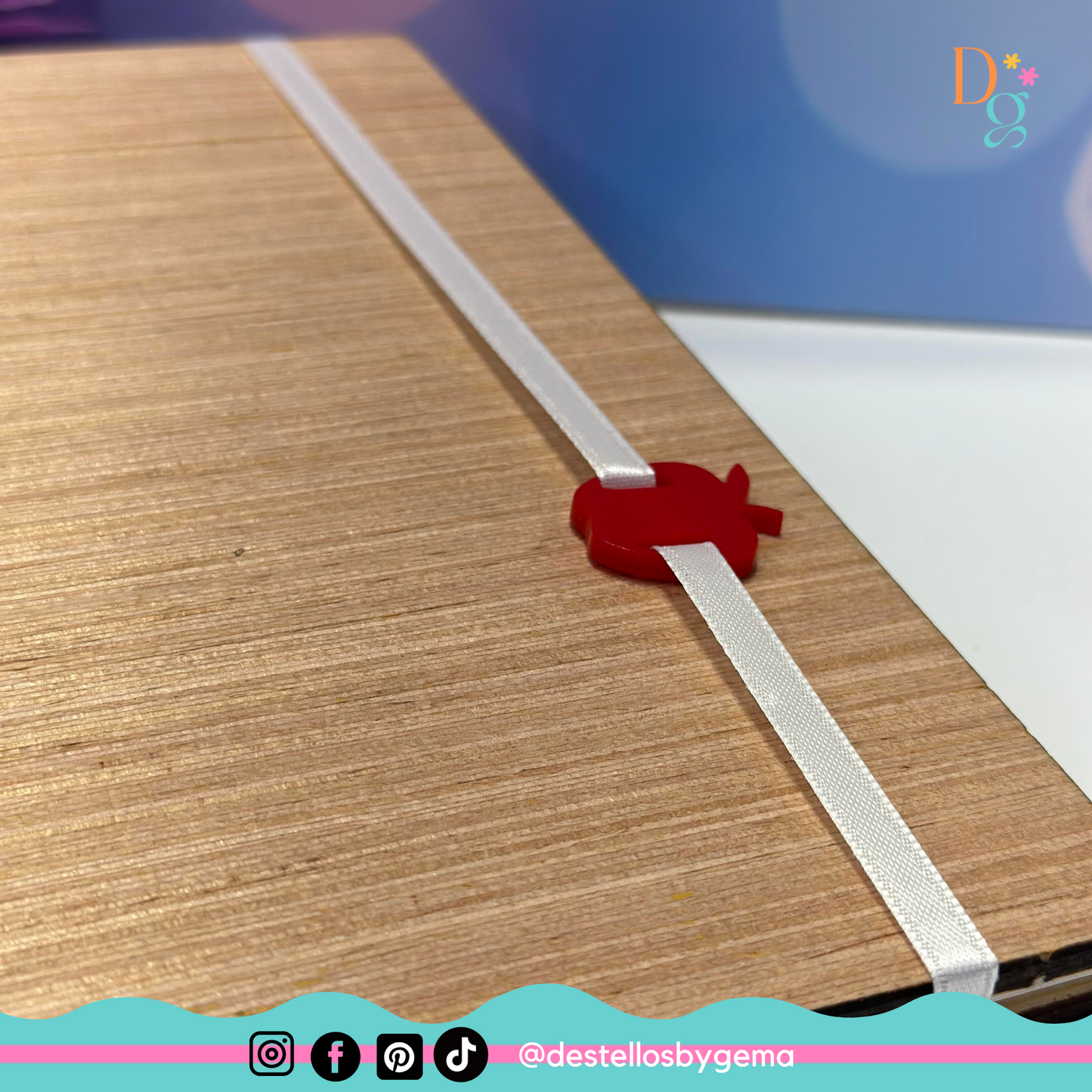 Custom Apple-Shaped Acrylic Charms (1" - 1.5")