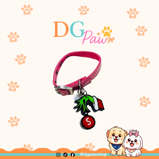 “Grinch Hand” 3D Acrylic Charm with Christmas Ornament – Personalized Initial